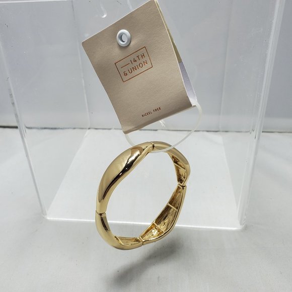 2 for $18 14th & Union Gold vintage Bracelet from Nordstrom Rack (stretc… - Picture 1 of 4